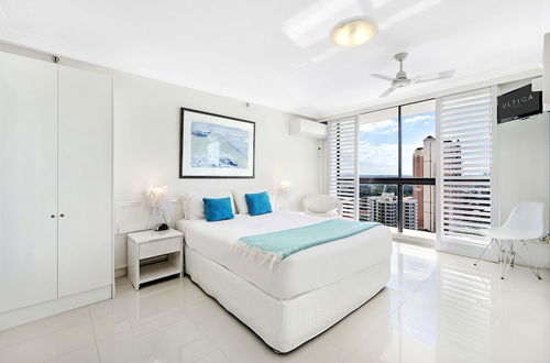 Photo 7 - ULTIQA Beach Haven At Broadbeach