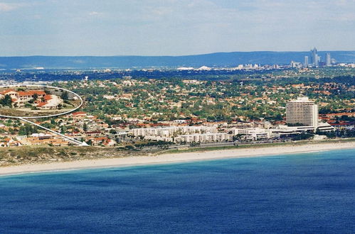 Photo 17 - Scarborough & Absolutely Beachfront