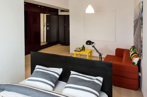 Photo 3 - Studio R by MRG Apartments