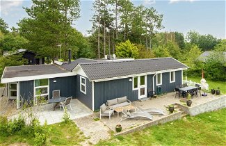 Foto 1 - 8 Person Holiday Home in Ebeltoft