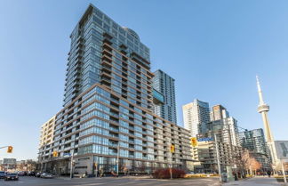 Foto 1 - Gorgeous Luxury Condos near the CN Tower