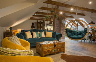 Photo 1 - Old Town Boho Chic Attic