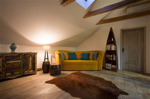 Photo 31 - Old Town Boho Chic Attic