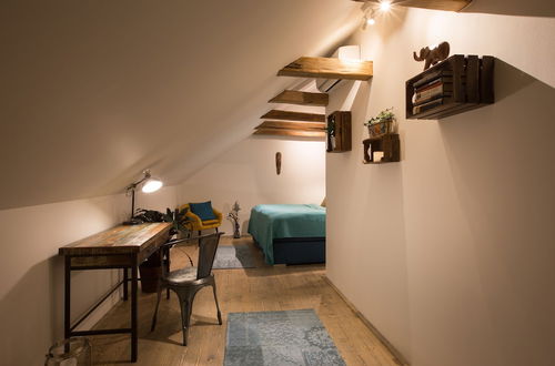 Photo 4 - Old Town Boho Chic Attic