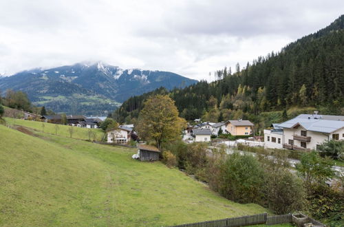 Foto 31 - Cozy Holiday Apartment in Zell am See With a Balcony Near the ski Area