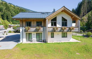 Photo 1 - Spacious Chalet With Sauna