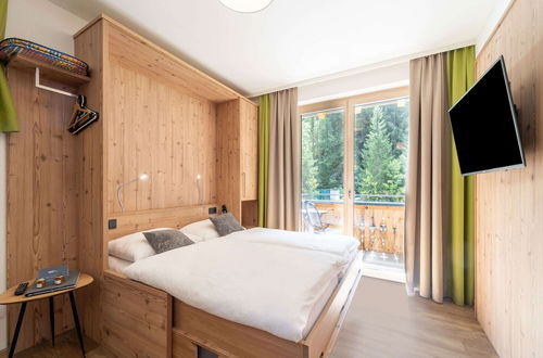 Photo 7 - Spacious Chalet With Sauna