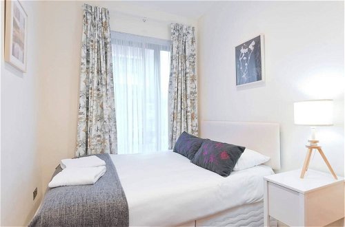Photo 4 - Captivating 2-bed Apartment in Dublin 1