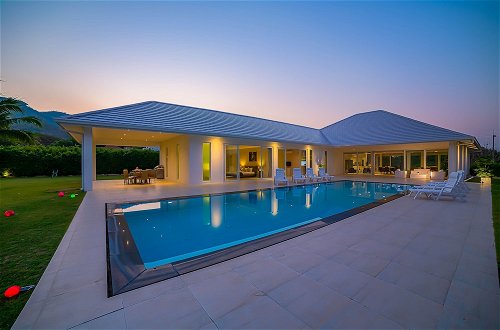Photo 41 - Luxury Modern 4 BR Pool Villa - PH111