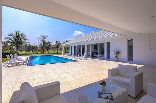 Photo 26 - Luxury Modern 4 BR Pool Villa - PH111