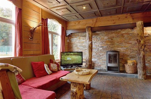 Photo 14 - Luxurious Villa in Stoumont With Sauna