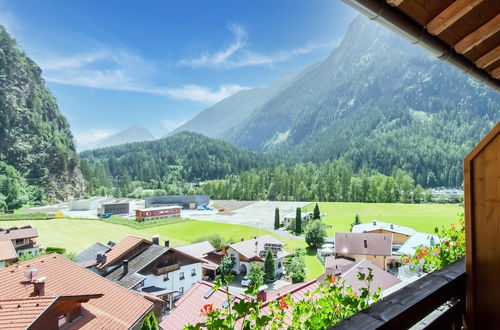 Photo 32 - Cozy Holiday Home in Tyrol near Ski Area