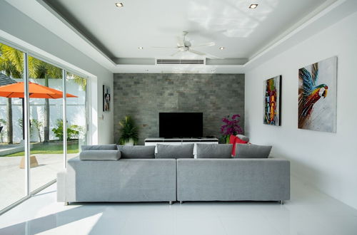 Photo 31 - Kamala Contemporary 3 Bedrooms Pool Villa