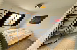 Photo 2 - Pleasant and Luxurious House Located in Noiseux
