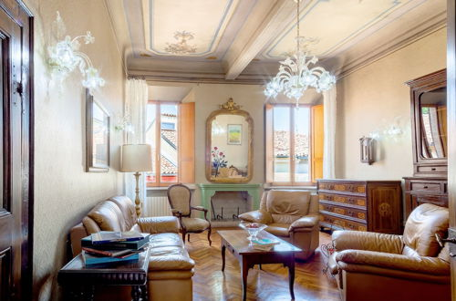 Foto 20 - Exclusive Palazzo Schifanoia Apartment