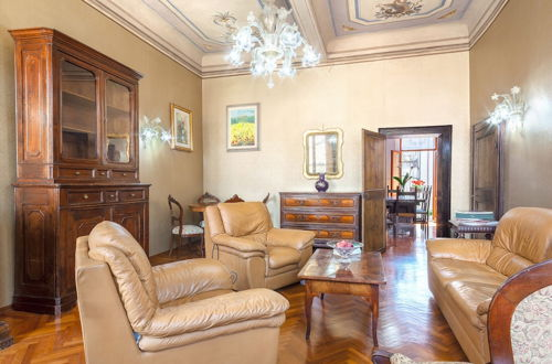 Foto 18 - Exclusive Palazzo Schifanoia Apartment