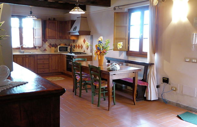 Holiday Home in Montecarelli With Pool - Foto 16