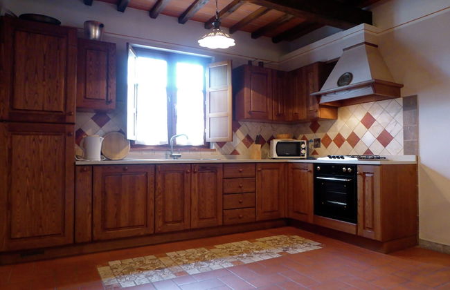 Holiday Home in Montecarelli With Pool - Foto 5