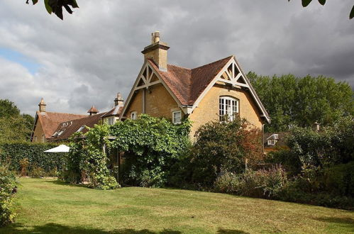 Foto 20 - Epsom Cottage