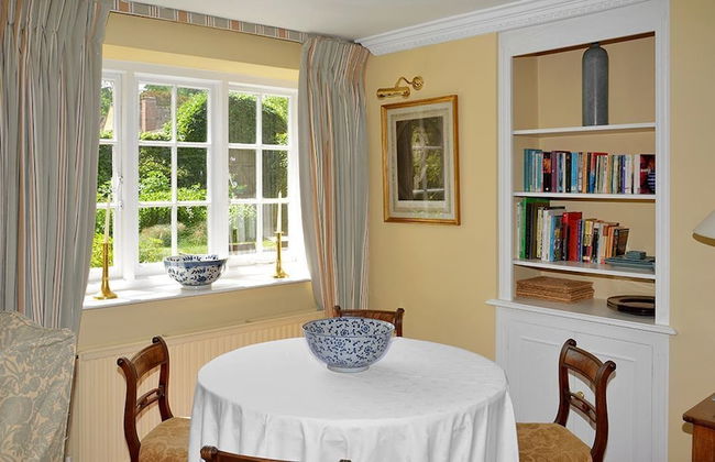 Epsom Cottage - Foto 8