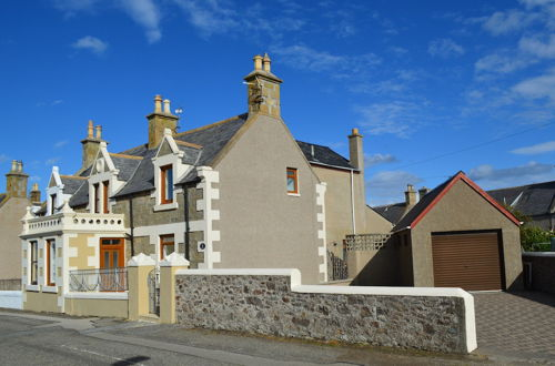 Photo 1 - The View, 3-bed Cottage, Findochty, Buckie, Moray