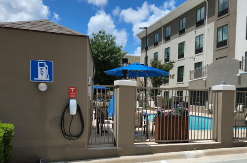 Photo 43 - Holiday Inn Express & Suites San Antonio NW near SeaWorld