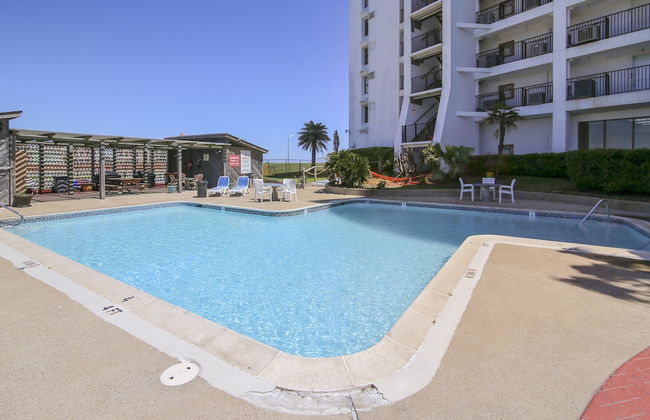 By The Sea Gulf View Deluxe Condo - Photo 60