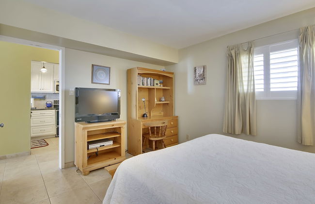 By The Sea Gulf View Deluxe Condo - Photo 18