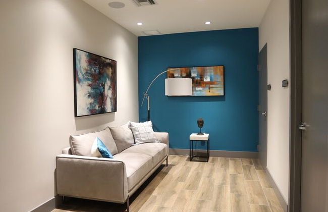 King Bed Full Service Apt - Foto 8