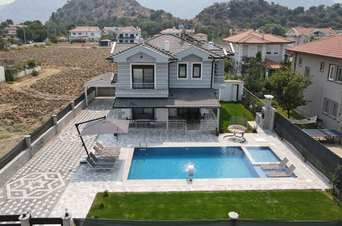 Photo 12 - Inviting 4-bed Villa Lina With lux Pool