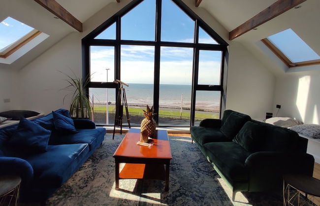 Onyx House - Photo 30