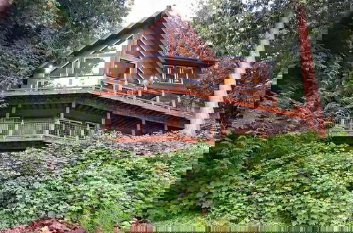 Foto 1 - 07MF - Lake Front - Hot Tub - BBQ - Sleeps 8