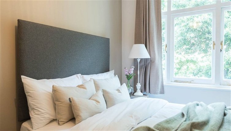 Foto 1 - Beautiful 5 Bedroom Home With Garden in South Kensington