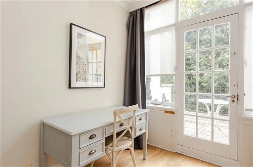 Foto 18 - Beautiful 5 Bedroom Home With Garden in South Kensington