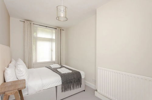 Foto 8 - Beautiful 5 Bedroom Home With Garden in South Kensington
