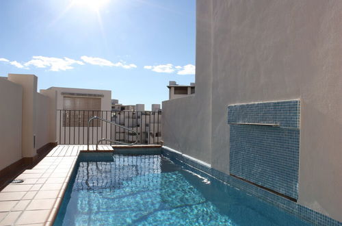 Photo 11 - Penthouse With Pool