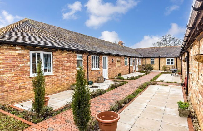Stable Block - Foto 1