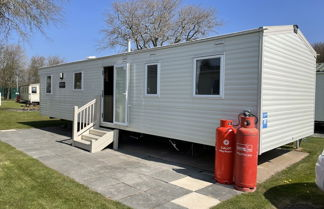 Photo 1 - Beautiful 3-bed Caravan Situated on Lakeland Haven