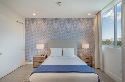 Photo 10 - Stylish 2 Bedroom apt in South Beach