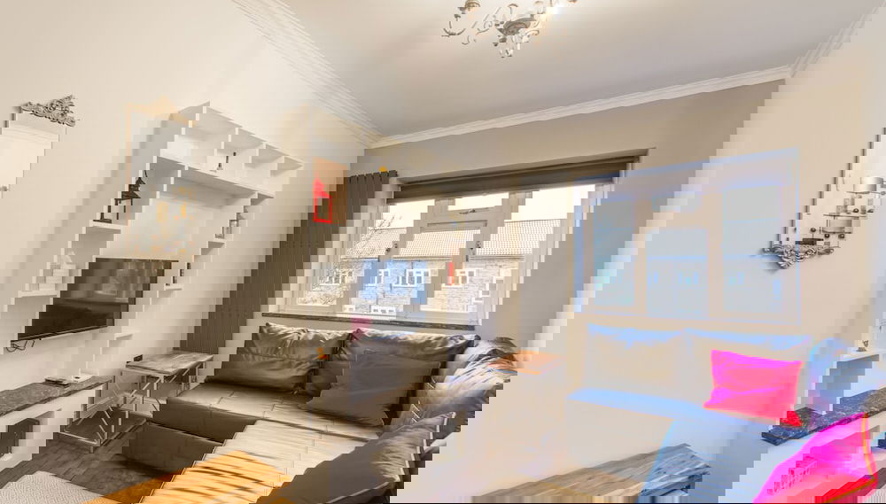Primary image