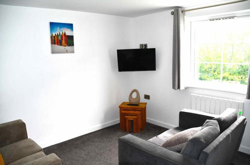 Photo 8 - Beautiful 2 Bedroom Apartment Ilfracombe