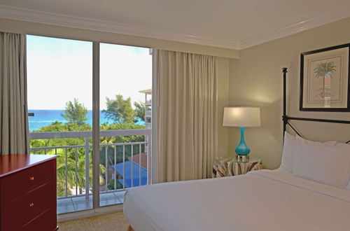 Photo 10 - Palm Beach Shores Resort and Vacation Villas