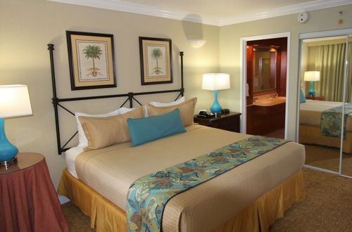 Foto 9 - Palm Beach Shores Resort and Vacation Villas