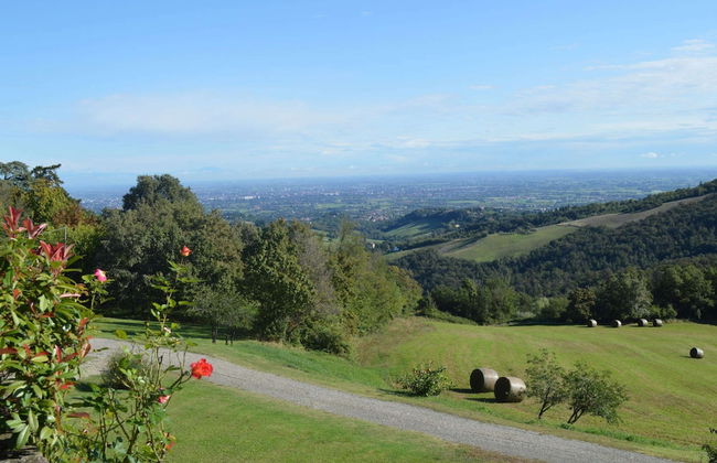 Apartment in a 19th Century Building, in the Hills With Stunning Views, Wifi - Photo 26