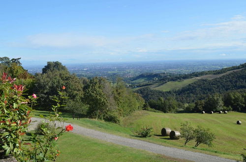 Foto 28 - Apartment in a 19th Century Building, in the Hills With Stunning Views, Wifi