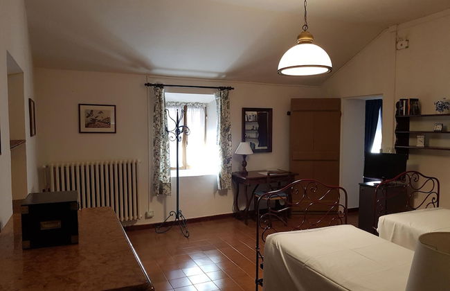 Apartment in a 19th Century Building, in the Hills With Stunning Views, Wifi - Photo 4