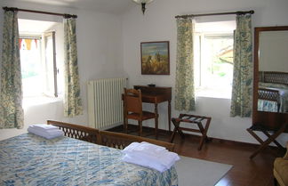 Photo 2 - Apartment in a 19th Century Building, in the Hills With Stunning Views, Wifi