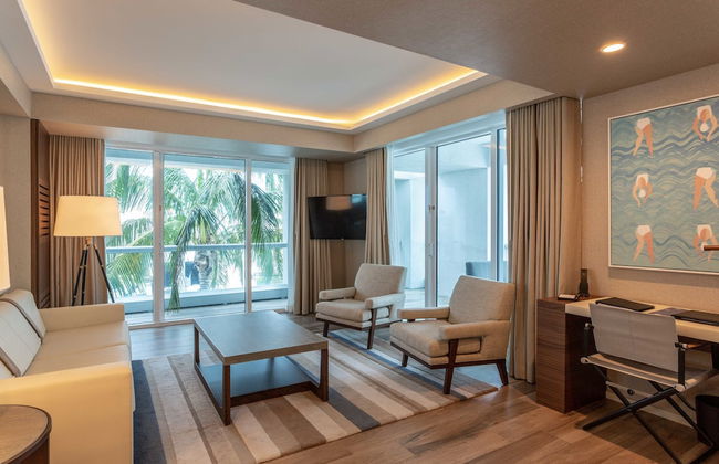 Charming Beachfront Condo With Large Balcony - Foto 21