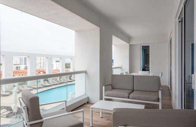 Charming Beachfront Condo With Large Balcony - Foto 28