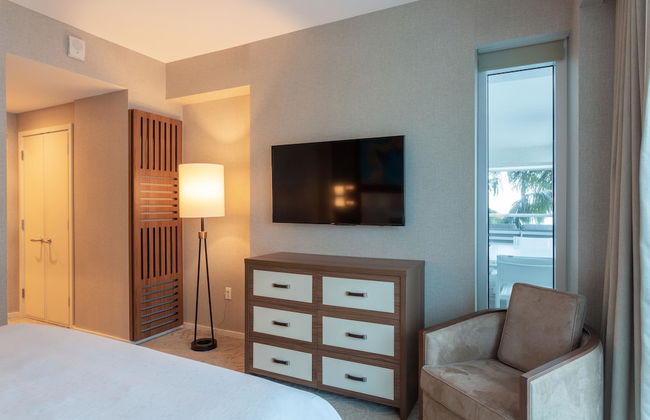 Charming Beachfront Condo With Large Balcony - Foto 4